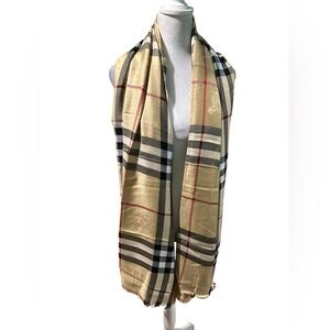Burberry London wide scarf